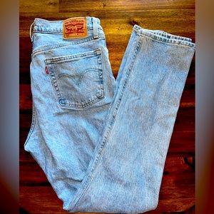 501 Levi’s classic denim!